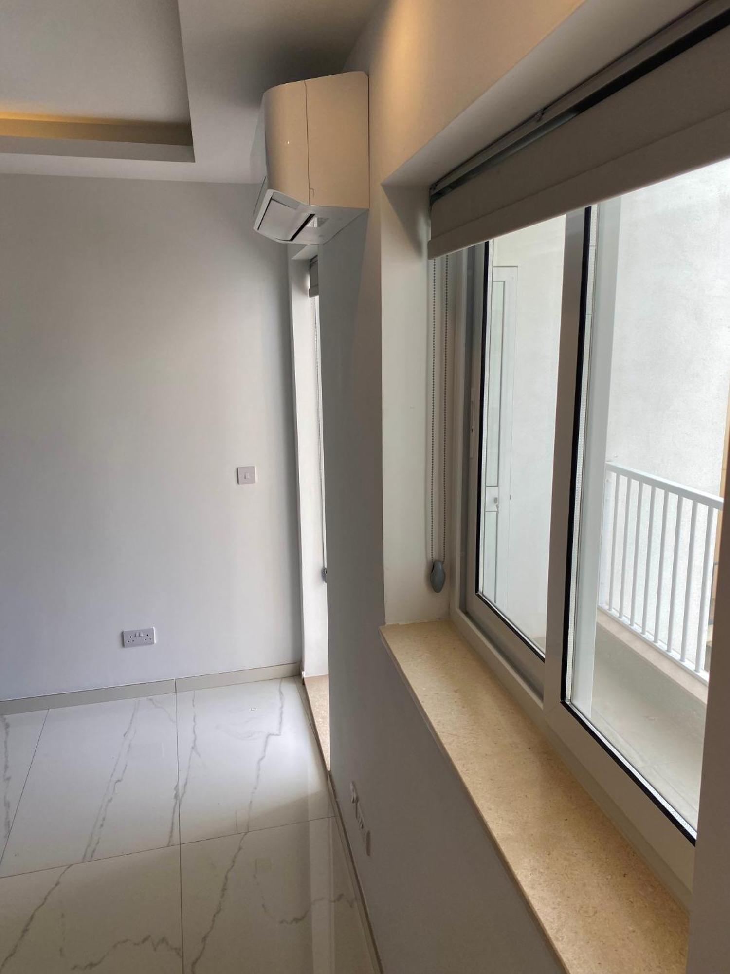 Tigne Sliema Three Bedrooms Apartment Luaran gambar