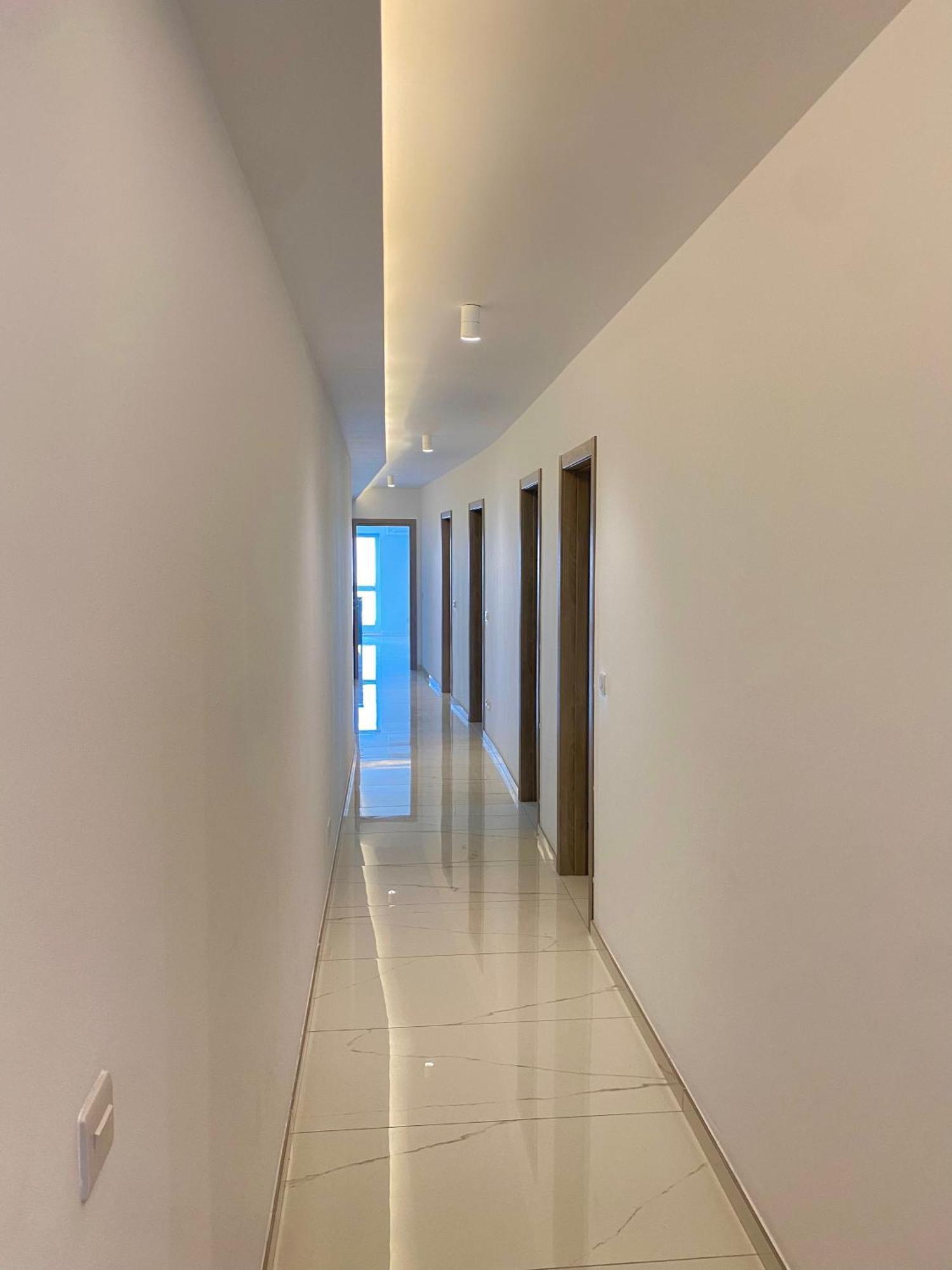 Tigne Sliema Three Bedrooms Apartment Luaran gambar