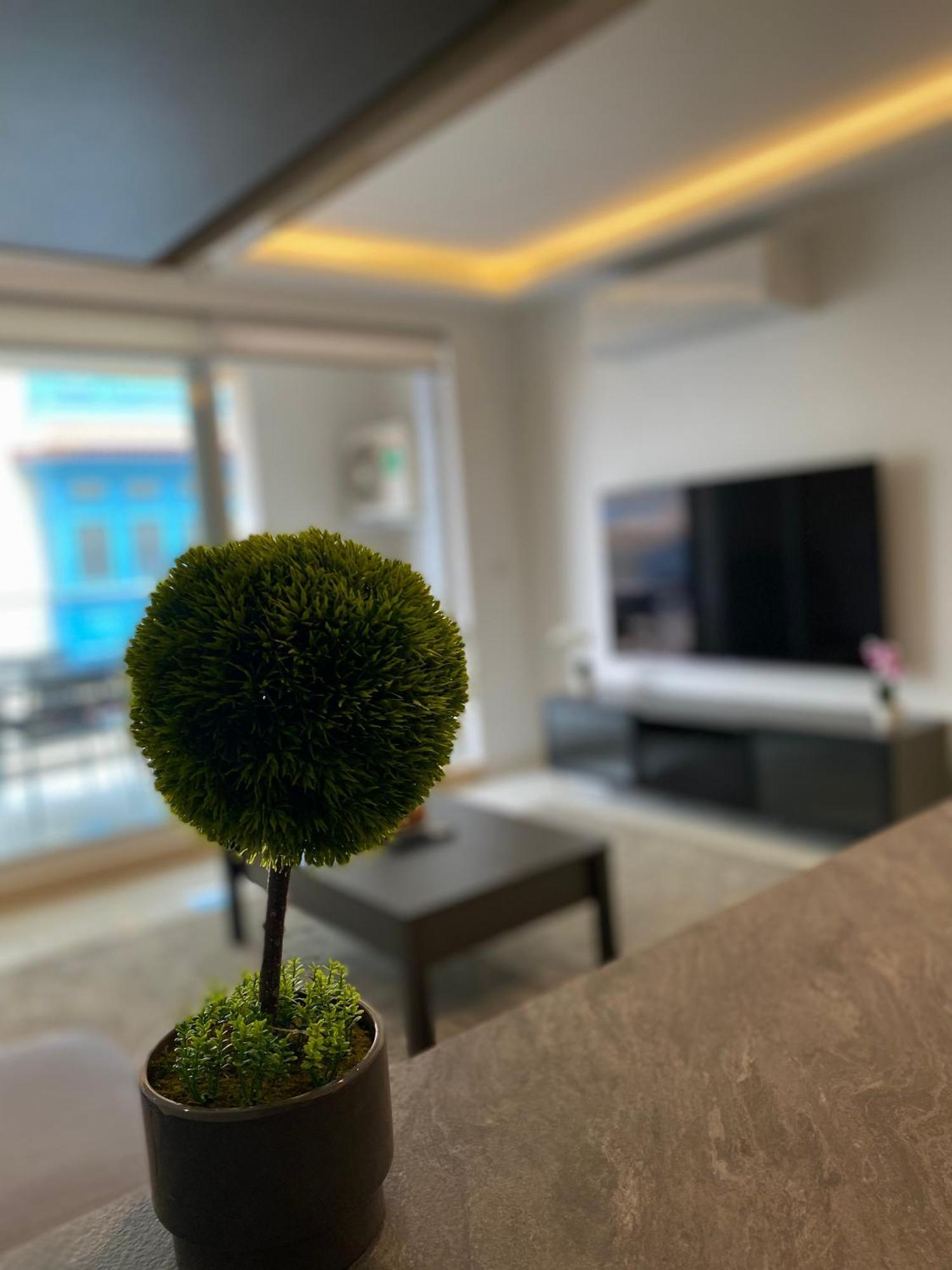 Tigne Sliema Three Bedrooms Apartment Luaran gambar
