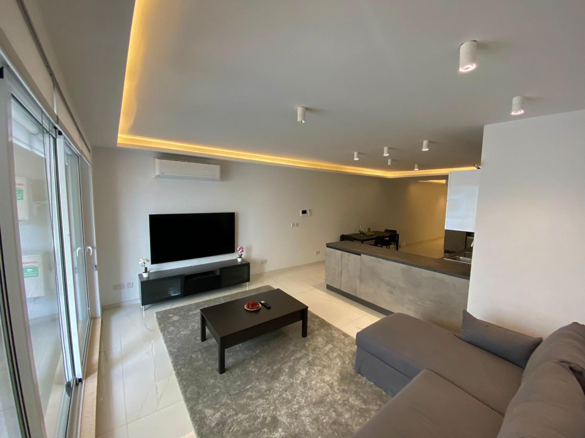 Tigne Sliema Three Bedrooms Apartment Luaran gambar
